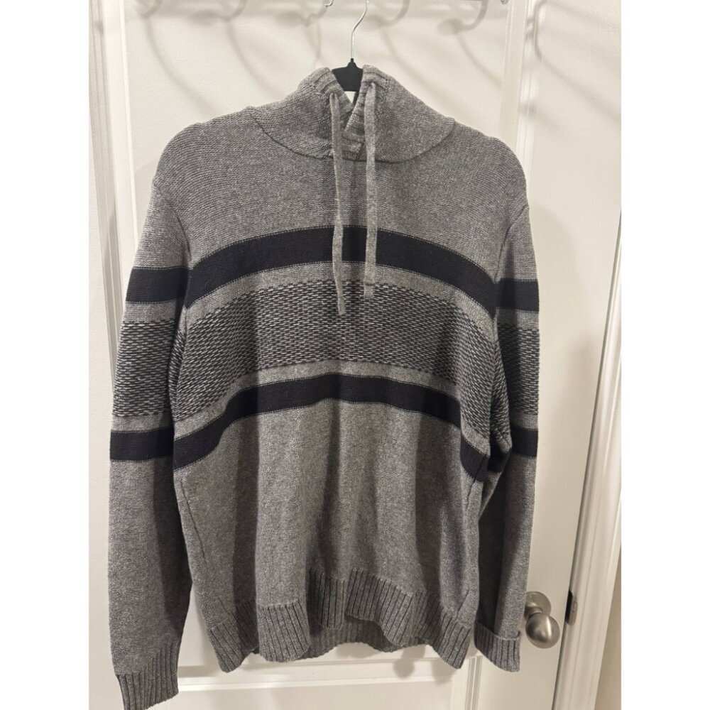 American Eagle Men's Medium Gray Striped Hooded Knit Sweater Pullover